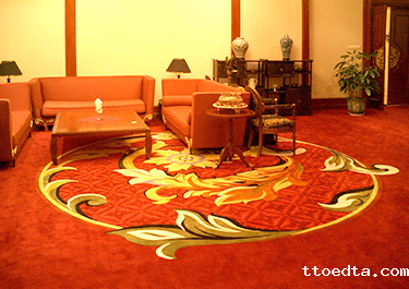 拉绒地毯是什么材质